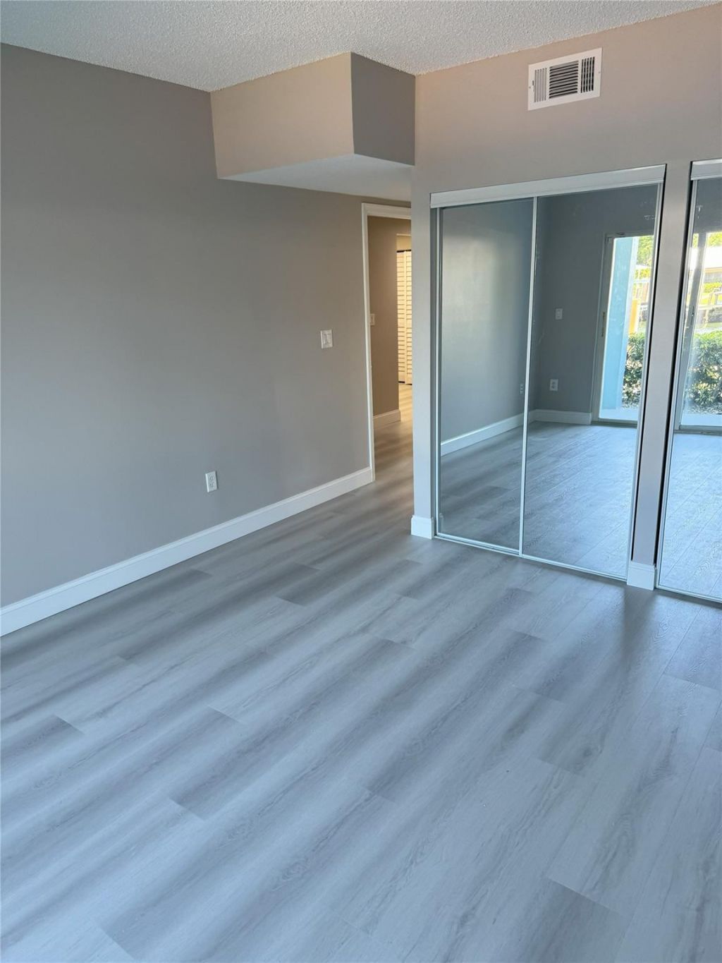 2731 NE 28th Court, Unit 3, Lighthouse Point, FL 33064 Photo