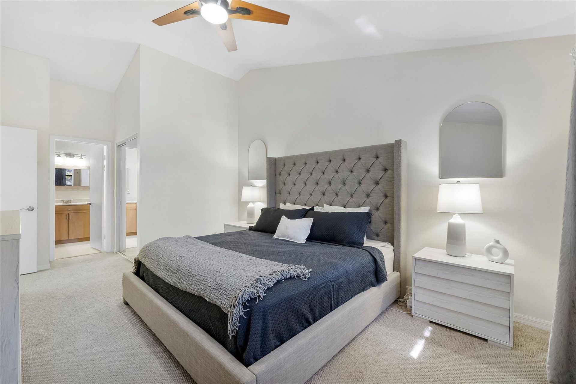 3406 Emerald Oaks Drive, Unit 804, Hollywood, FL 33021 Photo