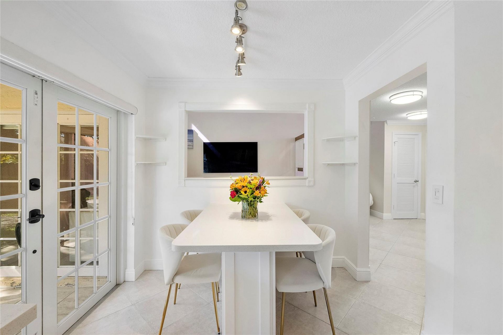 3406 Emerald Oaks Drive, Unit 804, Hollywood, FL 33021 Photo