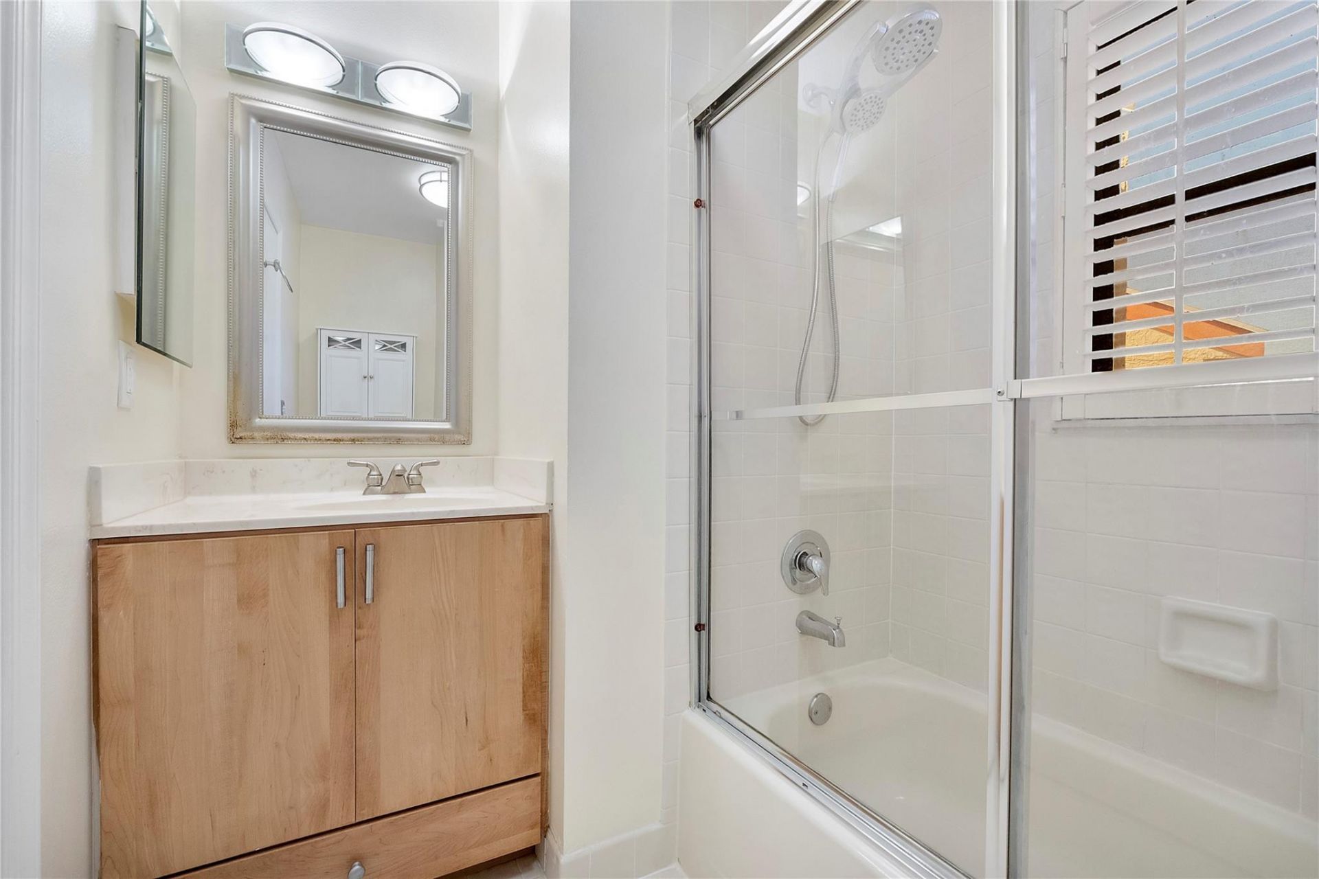 3406 Emerald Oaks Drive, Unit 804, Hollywood, FL 33021 Photo