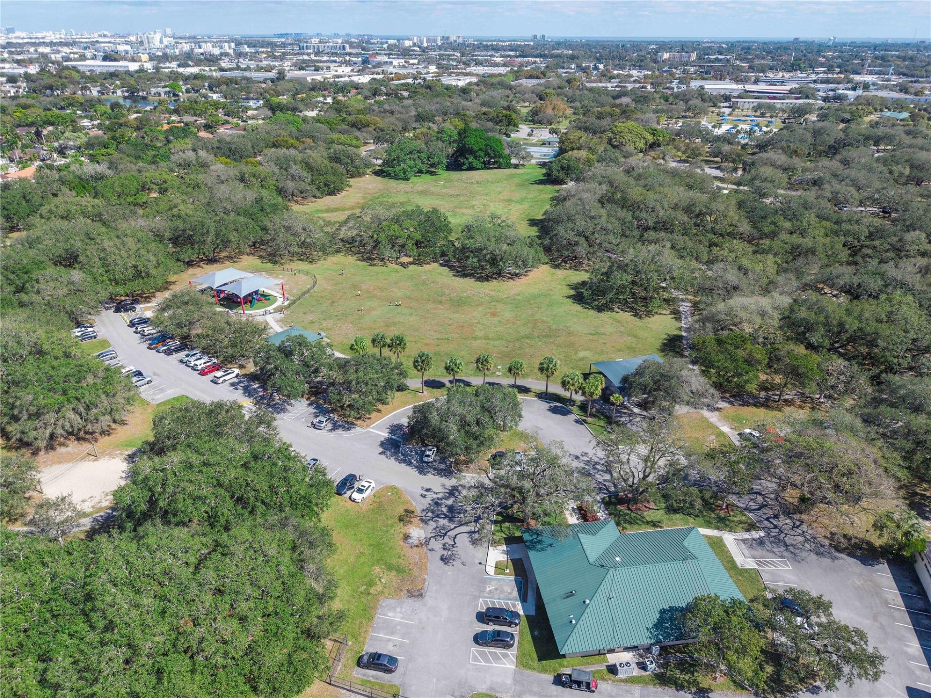 3406 Emerald Oaks Drive, Unit 804, Hollywood, FL 33021 Photo