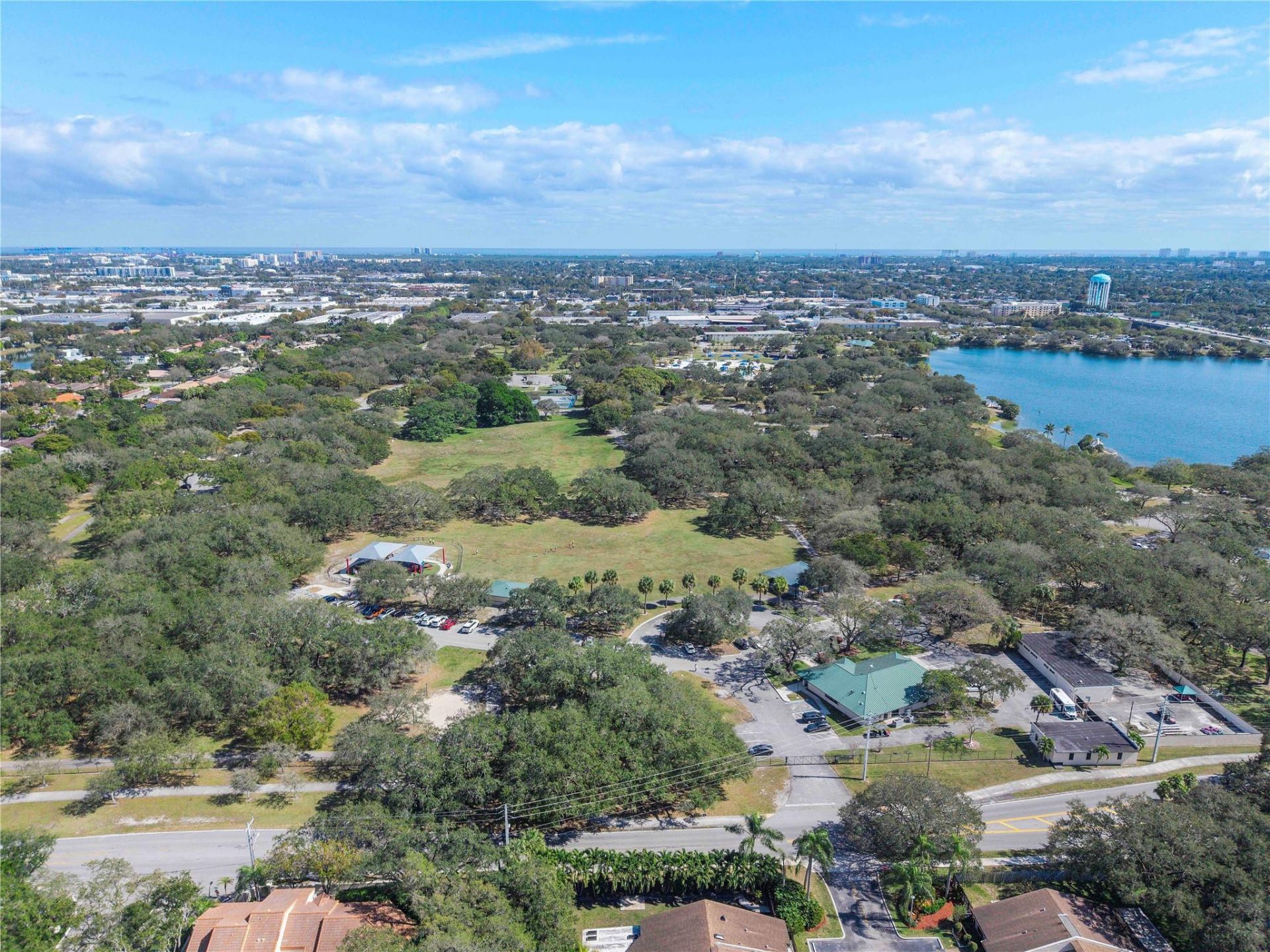 3406 Emerald Oaks Drive, Unit 804, Hollywood, FL 33021 Photo