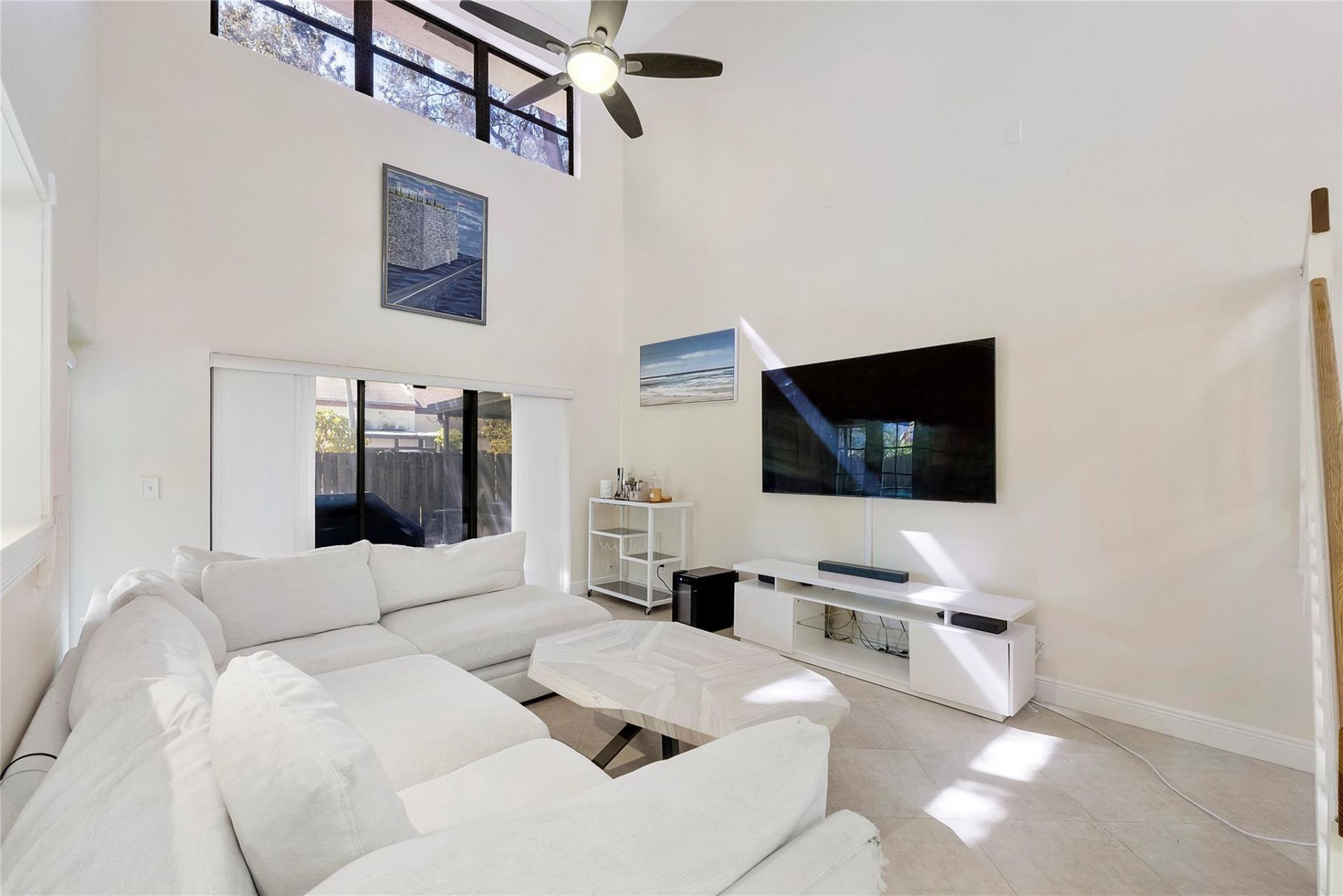 3406 Emerald Oaks Drive, Unit 804, Hollywood, FL 33021 Photo