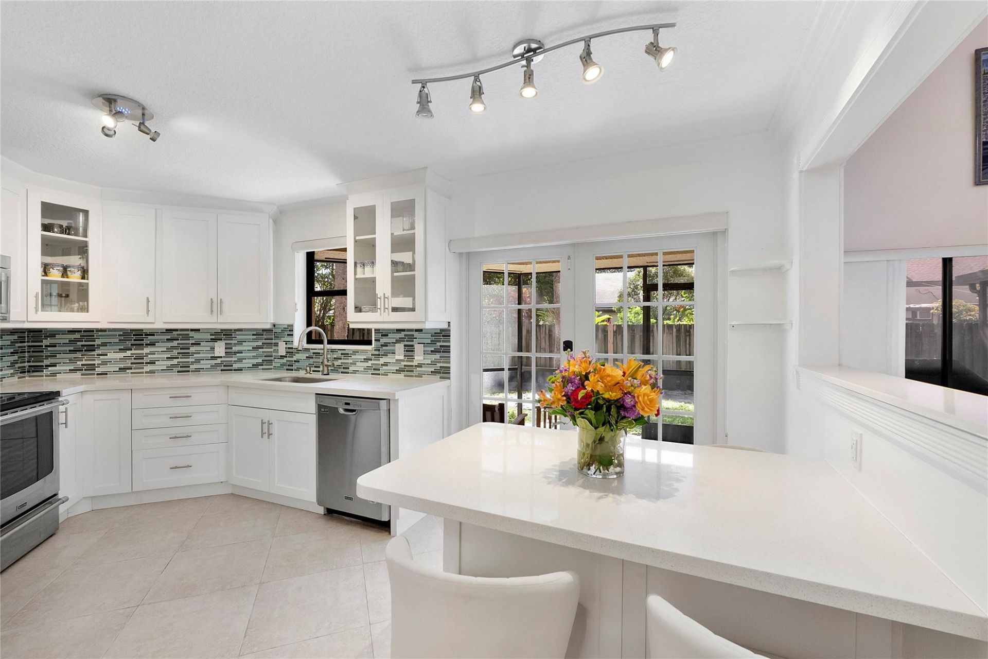 3406 Emerald Oaks Drive, Unit 804, Hollywood, FL 33021 Photo