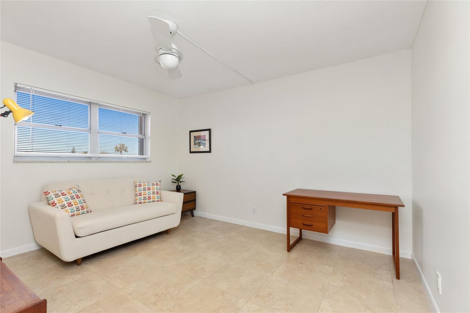 390 N Federal Highway, Unit 301, Deerfield Beach, FL 33441 Photo