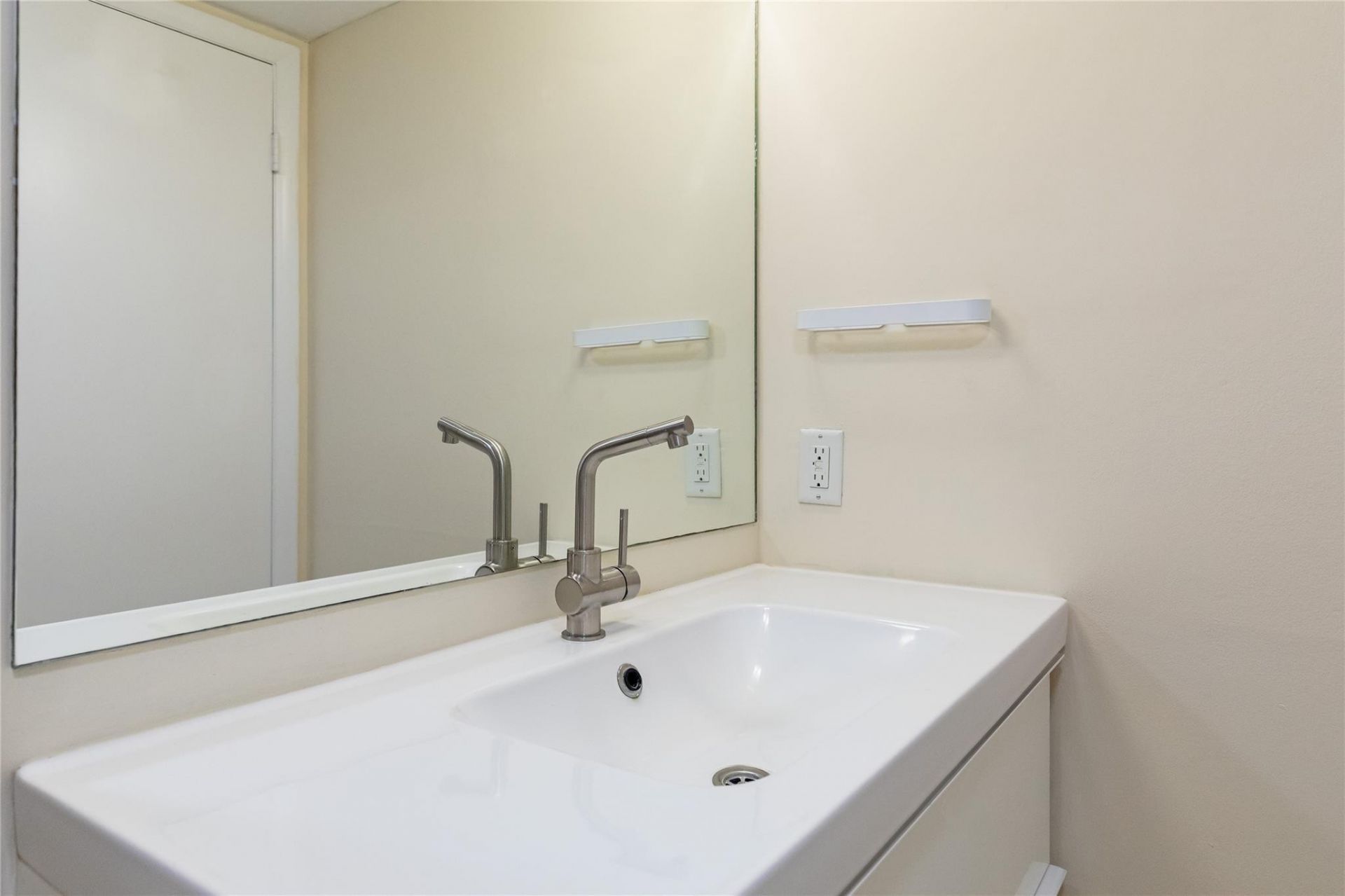 390 N Federal Highway, Unit 301, Deerfield Beach, FL 33441 Photo