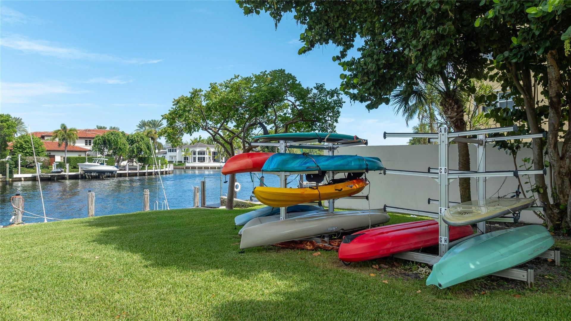 390 N Federal Highway, Unit 301, Deerfield Beach, FL 33441 Photo