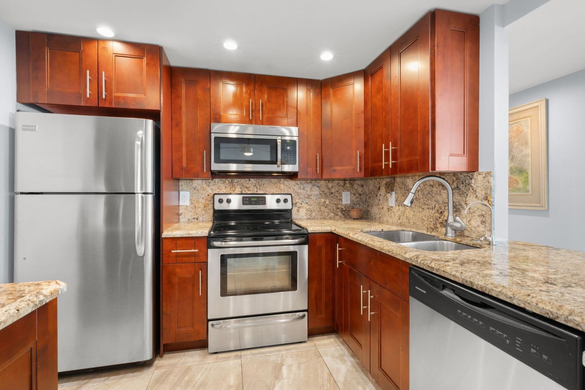 301 N Ocean Boulevard, Unit 1104, Pompano Beach, FL 33062 Photo