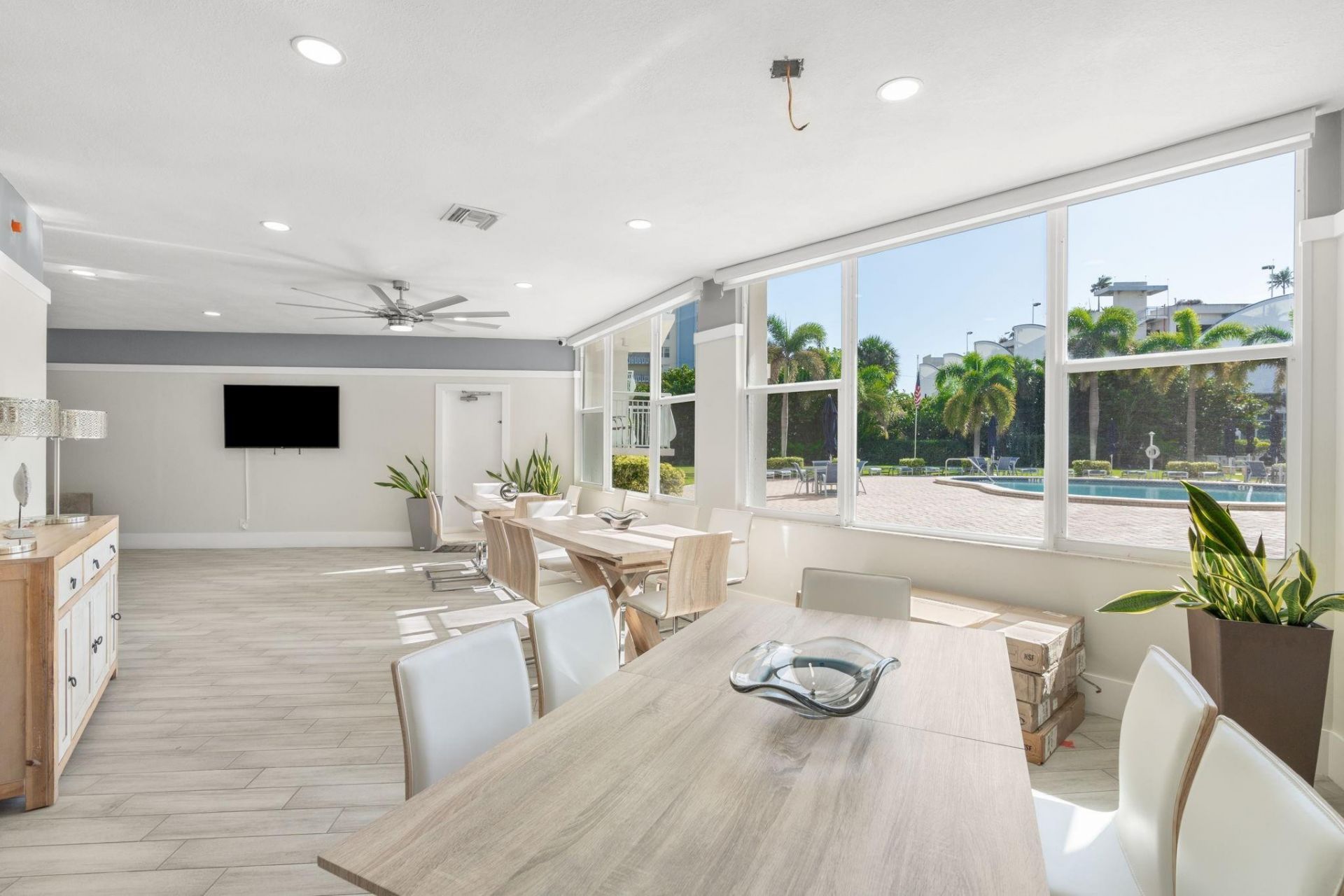 301 N Ocean Boulevard, Unit 1104, Pompano Beach, FL 33062 Photo