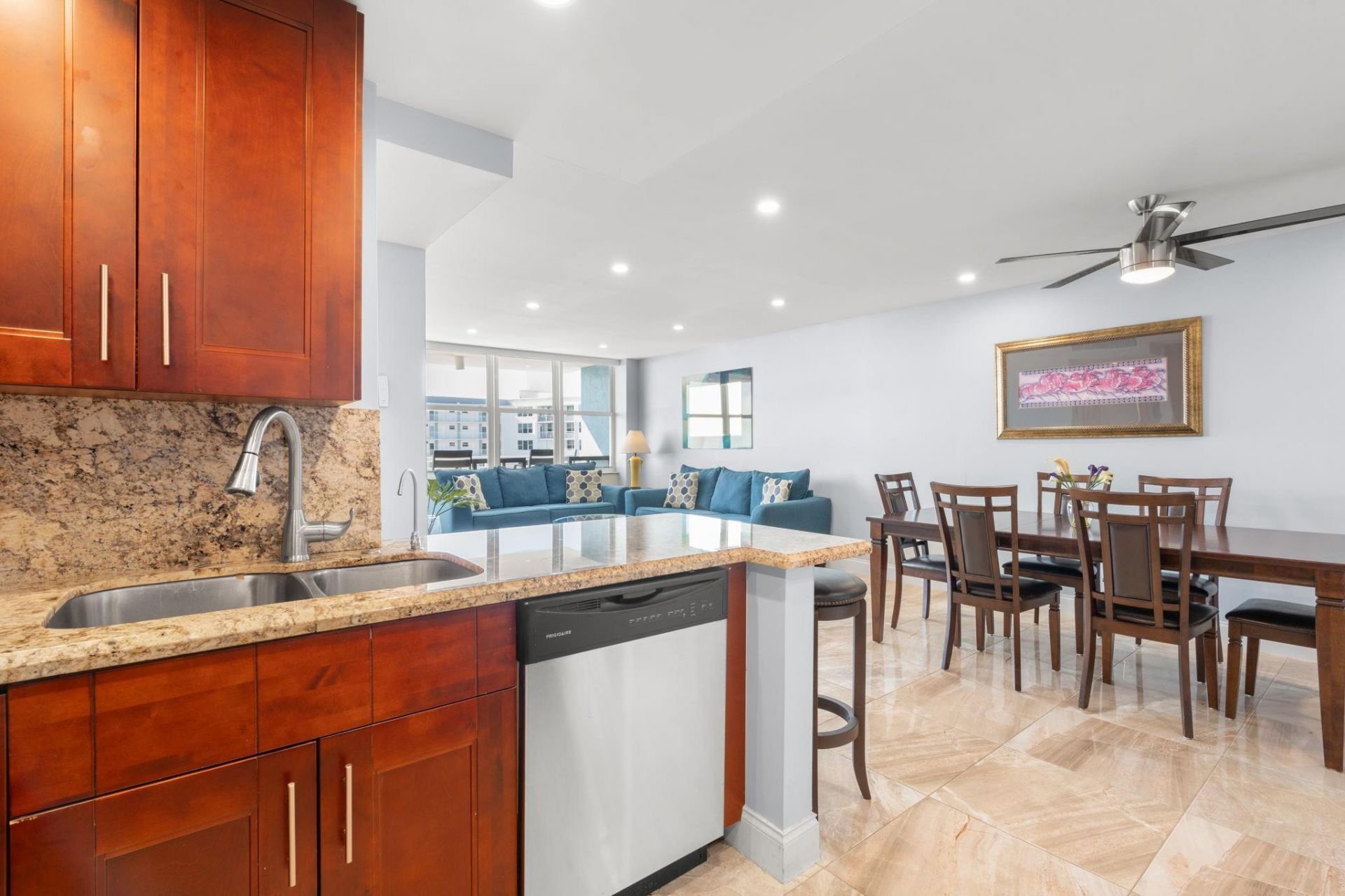 301 N Ocean Boulevard, Unit 1104, Pompano Beach, FL 33062 Photo