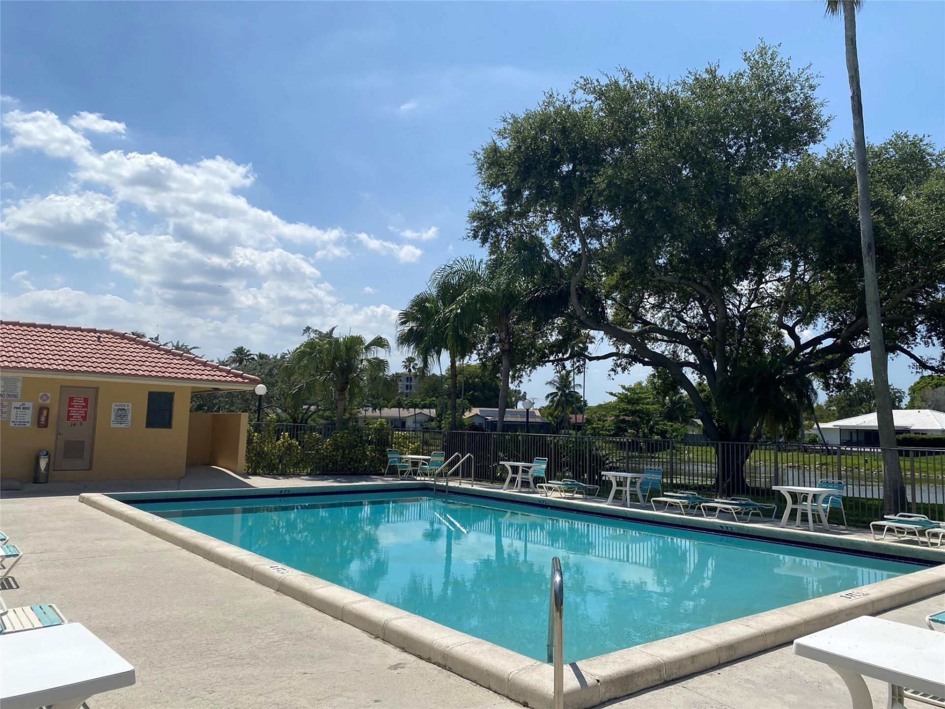 11453 NW 39th Court, Unit 312-2, Coral Springs, FL 33065 Photo