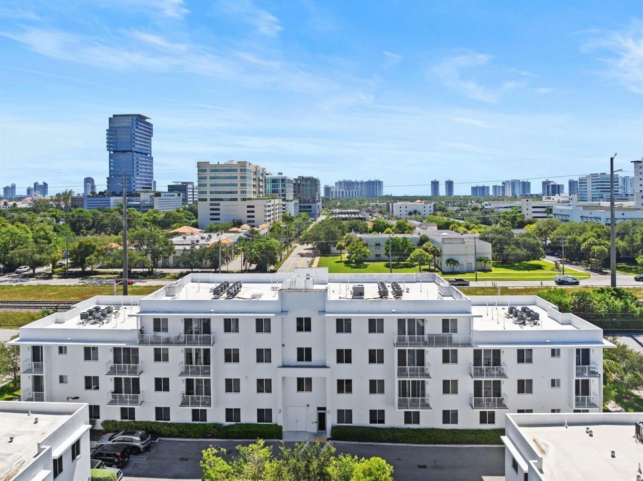 2651 NE 212th Terrace, Unit 201, Aventura, FL 33180 Photo
