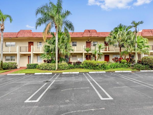 6 Abbey Lane, Unit 104, Delray Beach, FL 33446