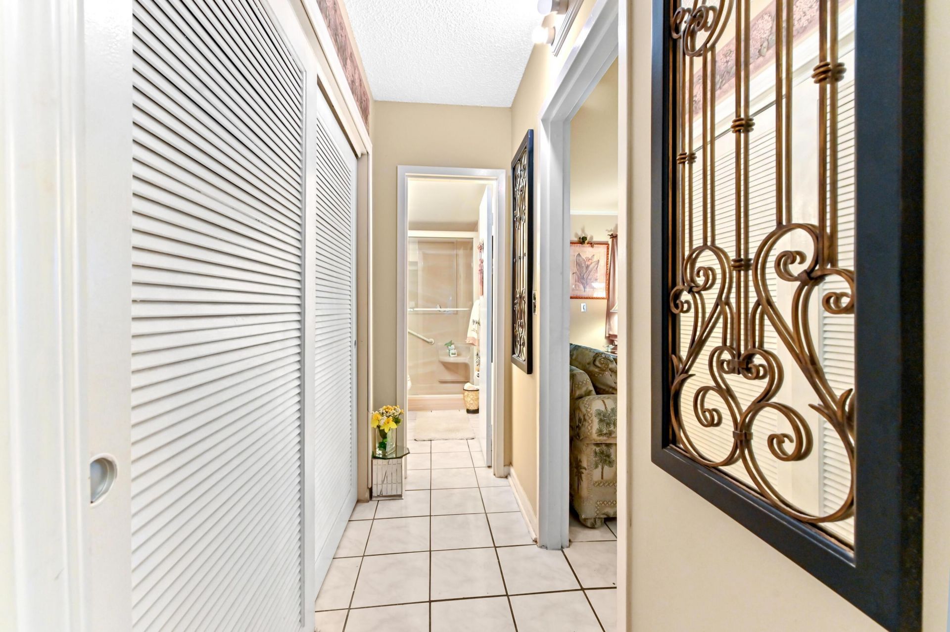 6 Abbey Lane, Unit 104, Delray Beach, FL 33446 Photo