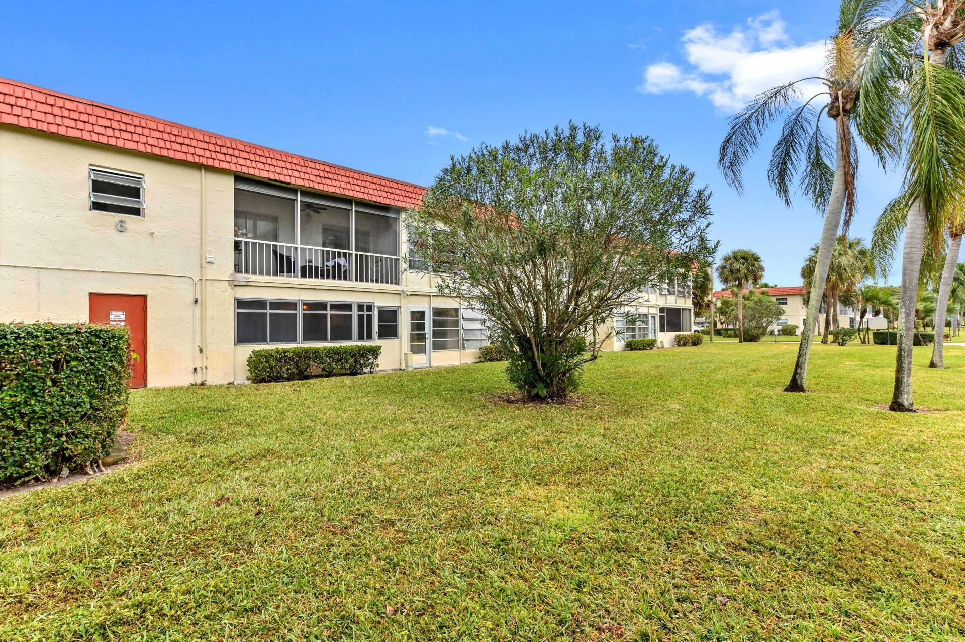 6 Abbey Lane, Unit 104, Delray Beach, FL 33446 Photo