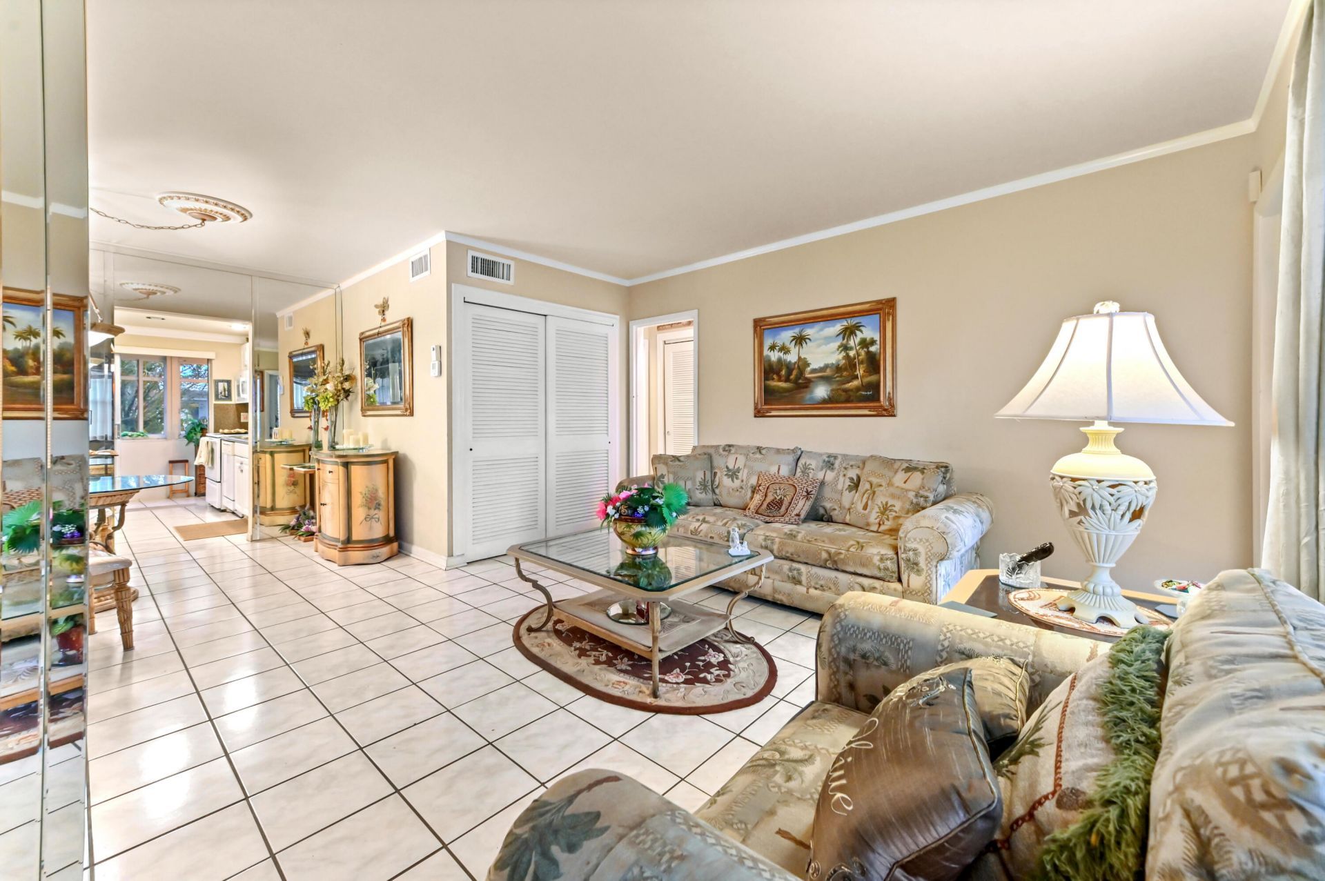 6 Abbey Lane, Unit 104, Delray Beach, FL 33446 Photo