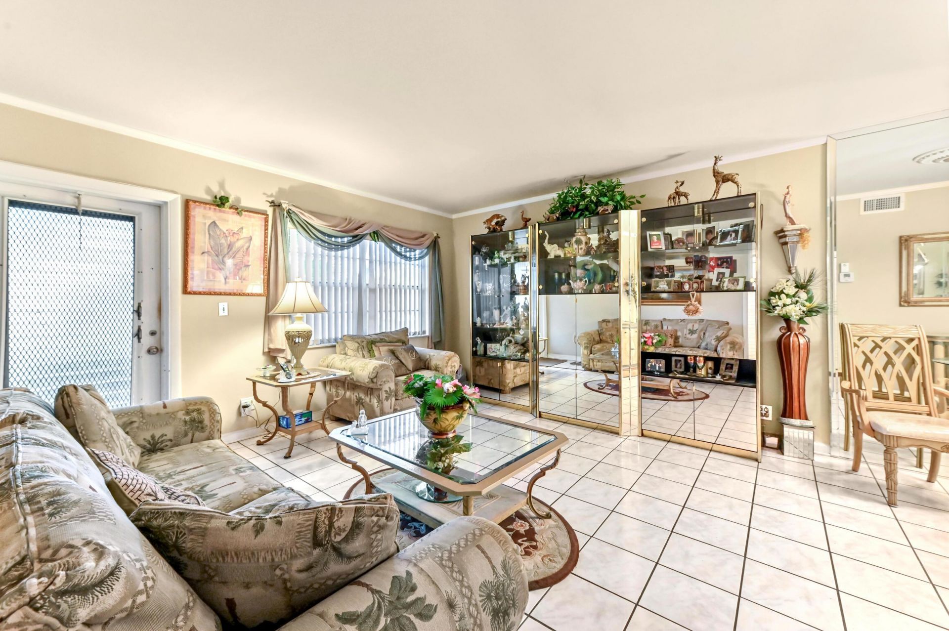 6 Abbey Lane, Unit 104, Delray Beach, FL 33446 Photo