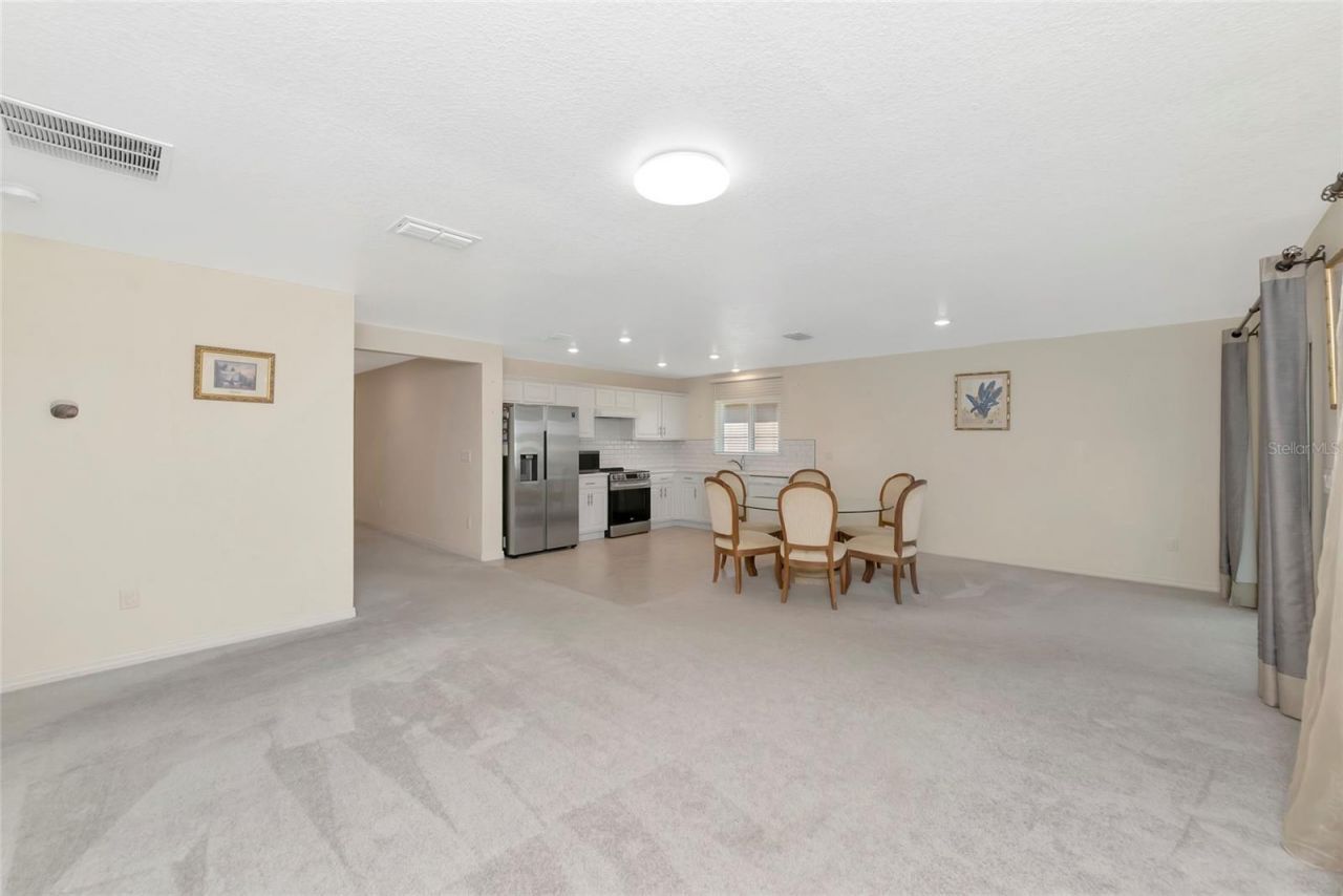 3558 74th Avenue Circle E, Sarasota, FL 34243 Photo