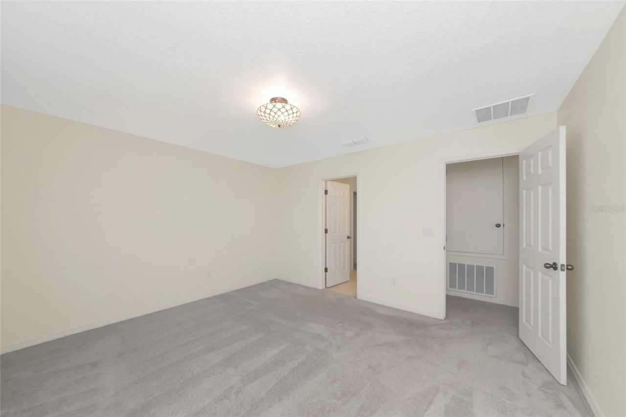 3558 74th Avenue Circle E, Sarasota, FL 34243 Photo