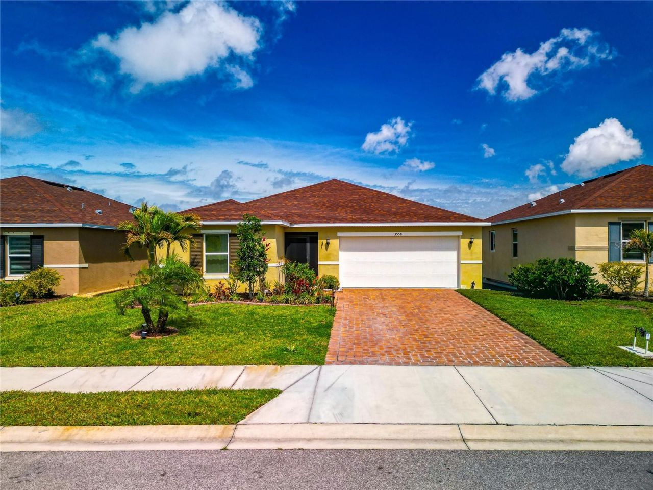 3558 74th Avenue Circle E, Sarasota, FL 34243 Photo