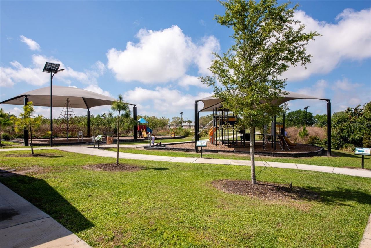 3558 74th Avenue Circle E, Sarasota, FL 34243 Photo