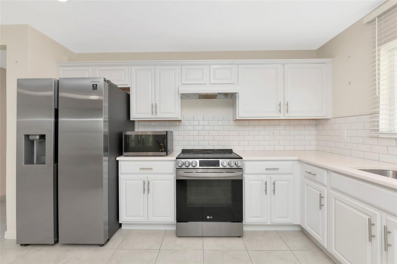 3558 74th Avenue Circle E, Sarasota, FL 34243 Photo