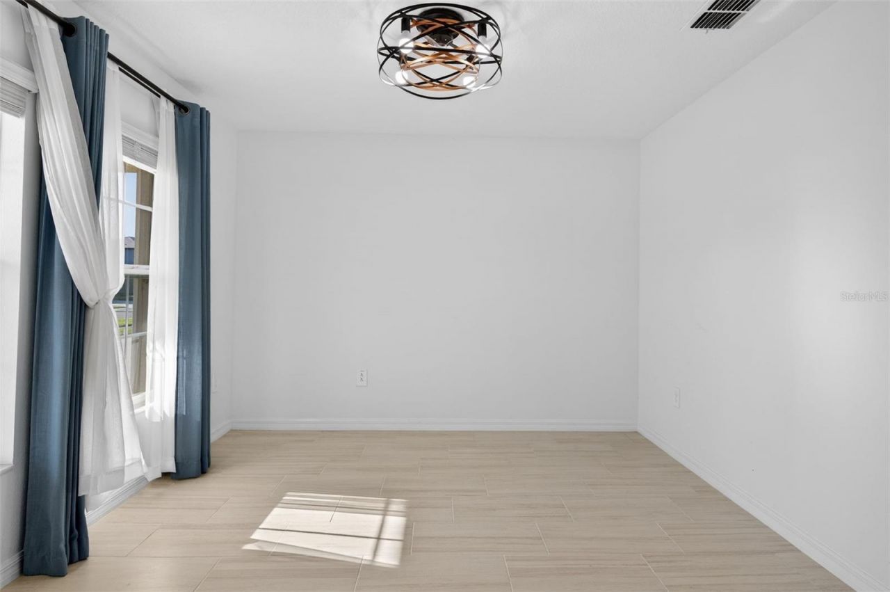 15217 Zircon Red Drive, Wimauma, FL 33598 Photo
