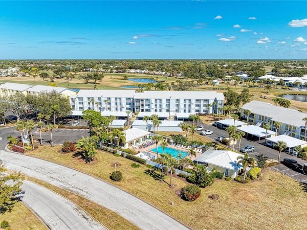 408 CERROMAR CIRCLE, Unit 335, VENICE, FL 34293