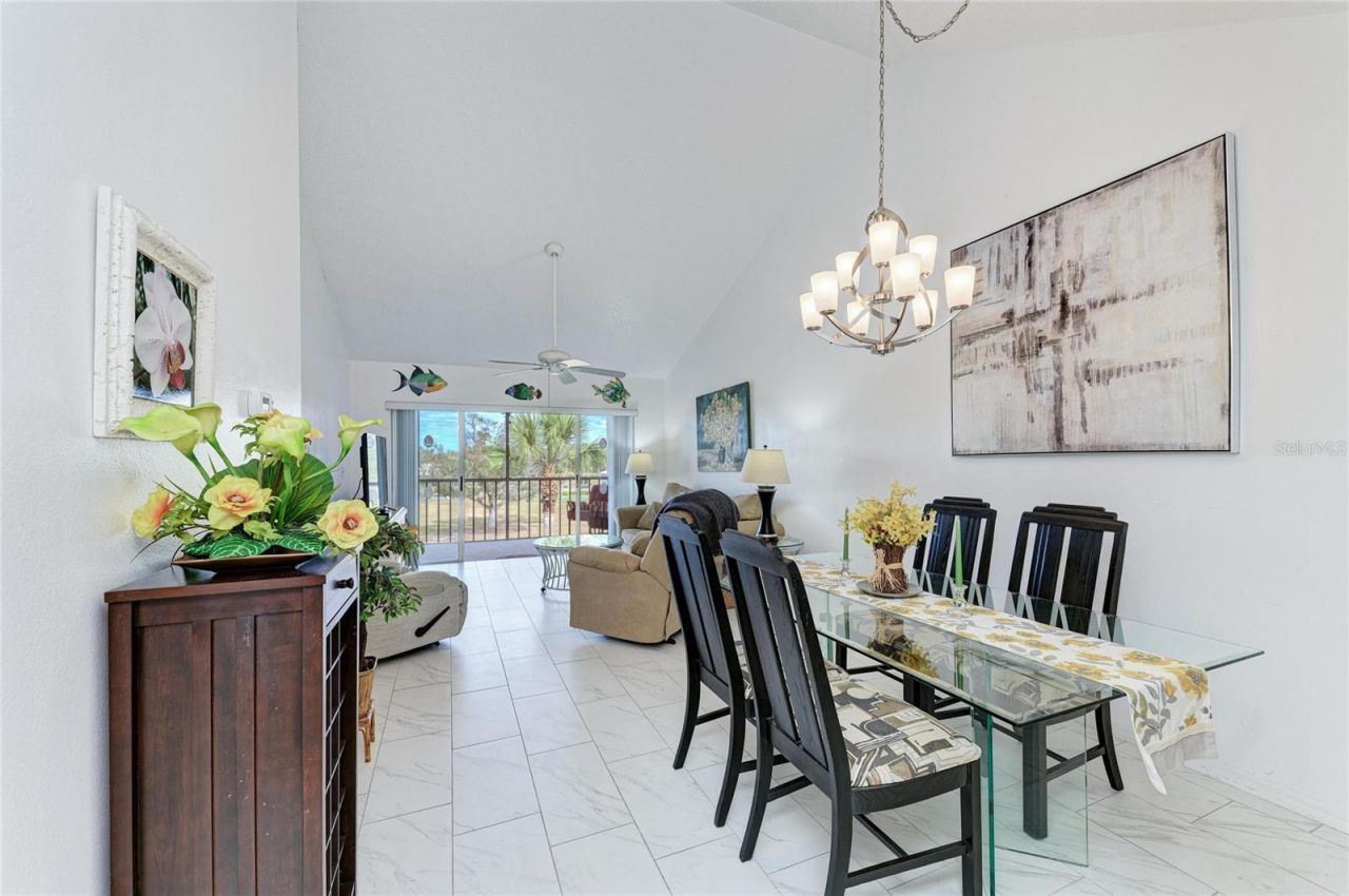 408 Cerromar Circle, Unit 335, Venice, FL 34293 Photo