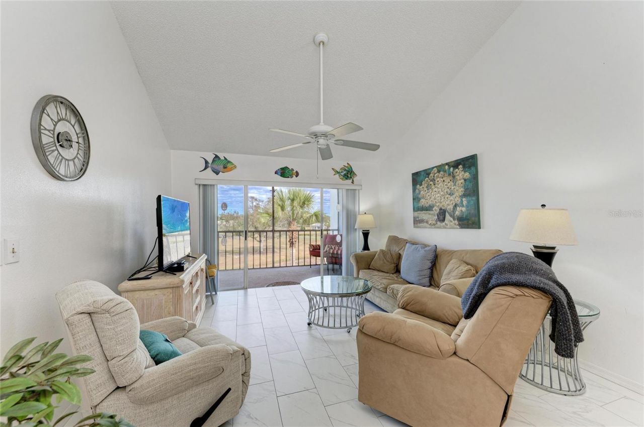 408 Cerromar Circle, Unit 335, Venice, FL 34293 Photo