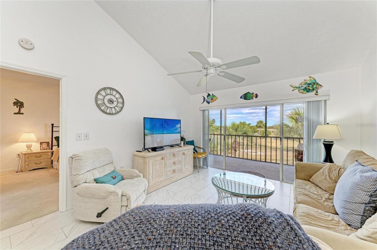 408 Cerromar Circle, Unit 335, Venice, FL 34293 Photo