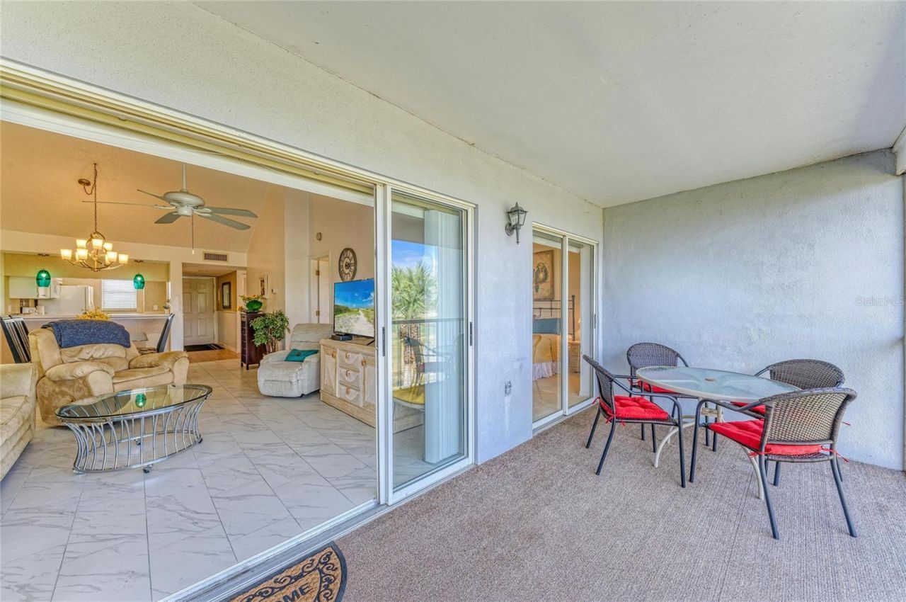 408 Cerromar Circle, Unit 335, Venice, FL 34293 Photo