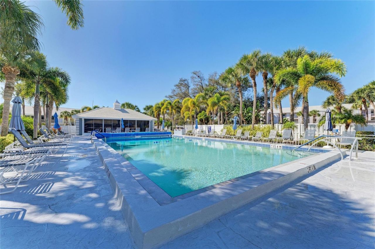 408 Cerromar Circle, Unit 335, Venice, FL 34293 Photo