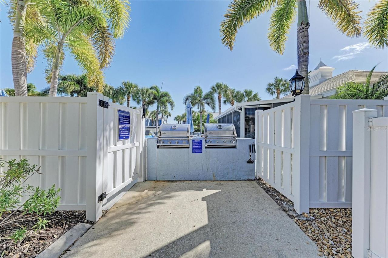 408 Cerromar Circle, Unit 335, Venice, FL 34293 Photo