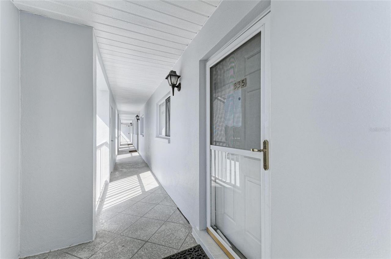 408 Cerromar Circle, Unit 335, Venice, FL 34293 Photo