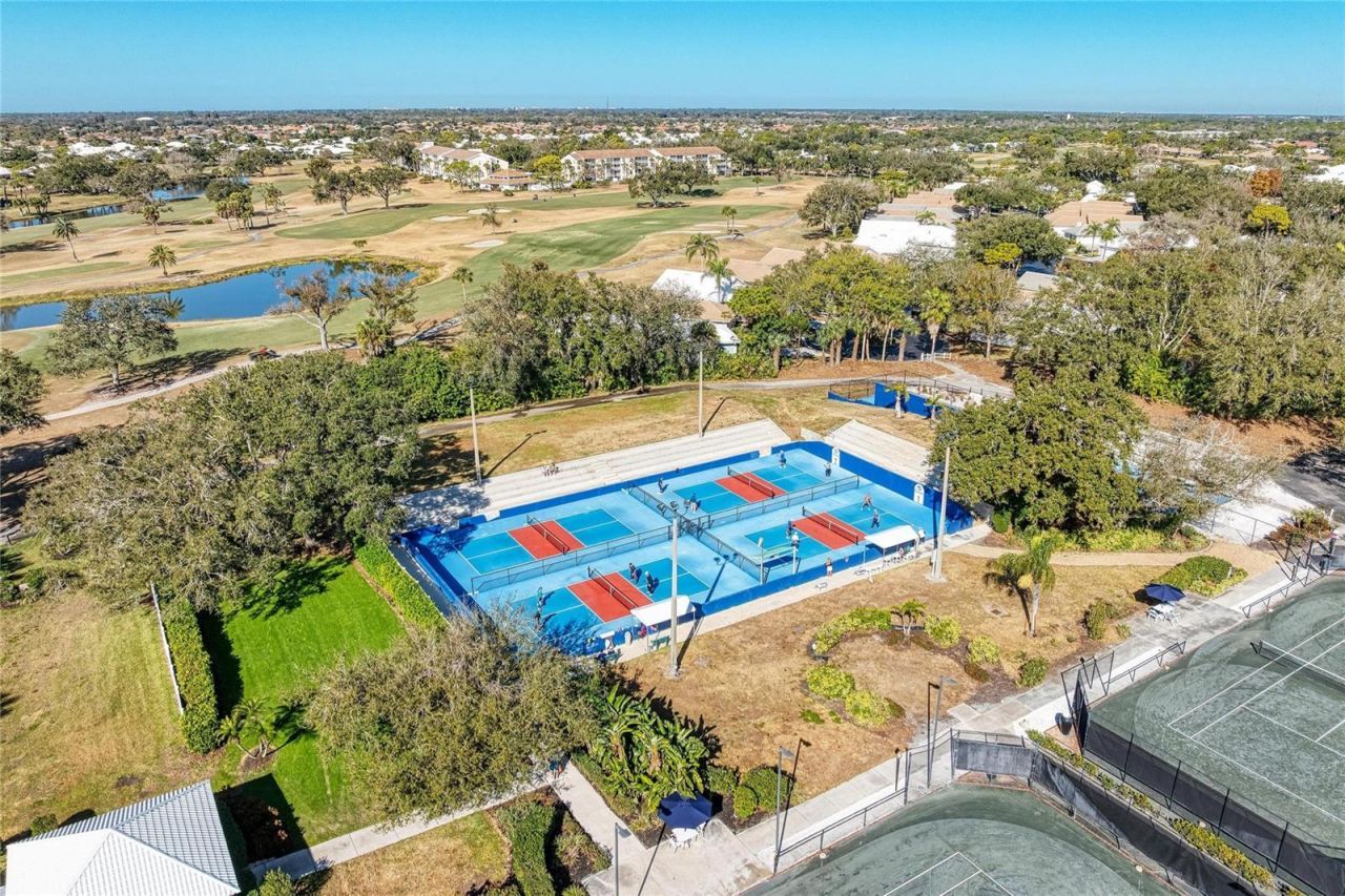 408 Cerromar Circle, Unit 335, Venice, FL 34293 Photo