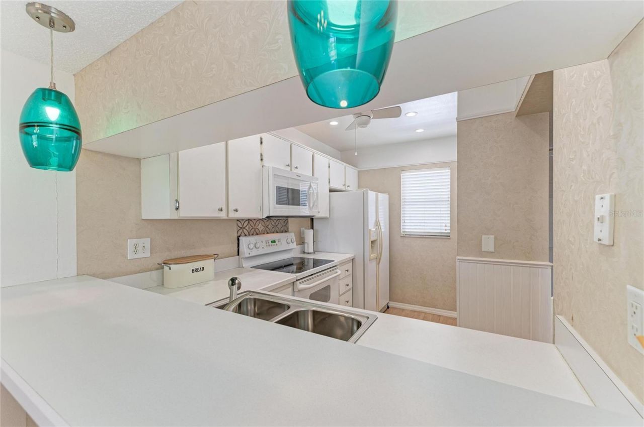 408 Cerromar Circle, Unit 335, Venice, FL 34293 Photo