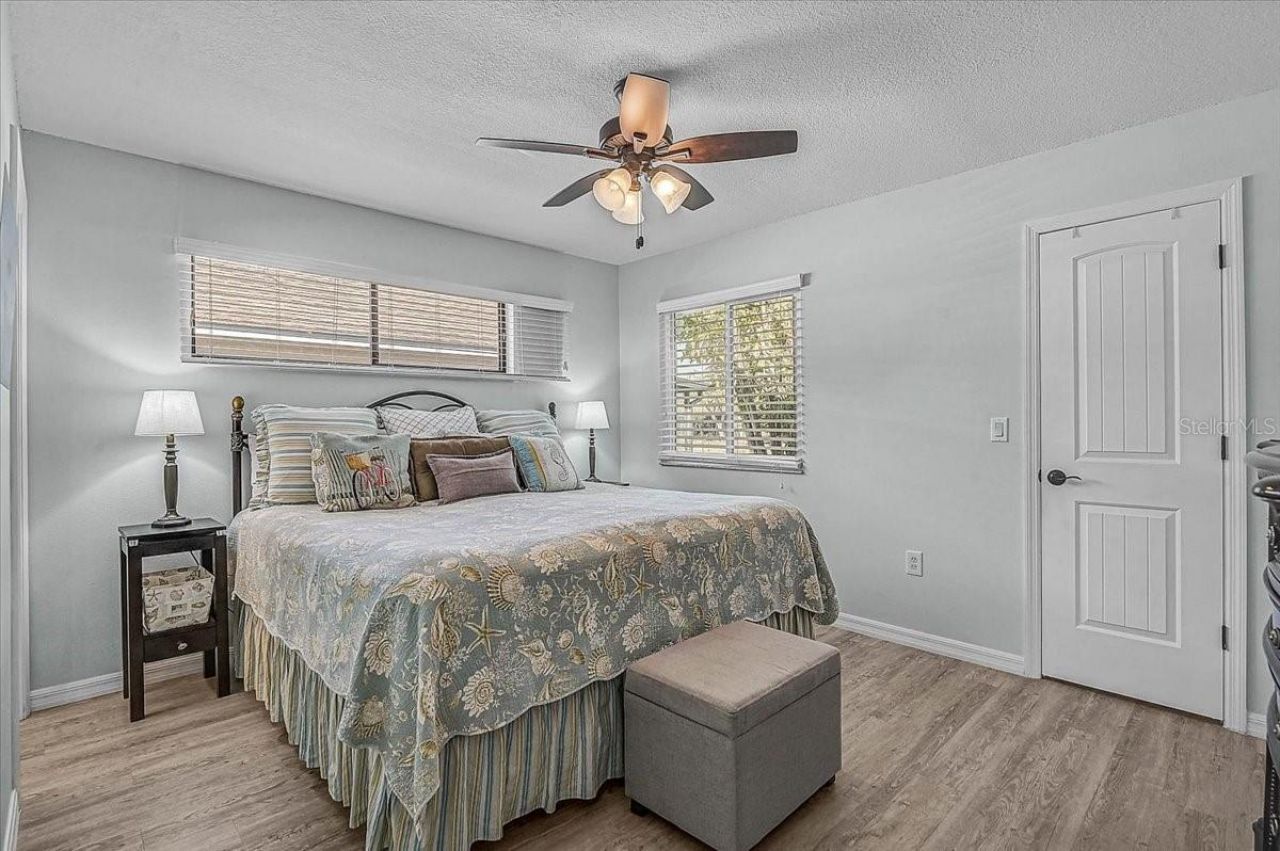 3810 42nd Avenue W, Bradenton, FL 34205 Photo