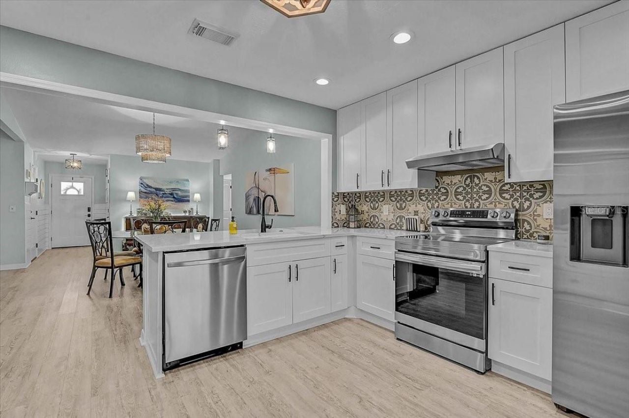 3810 42nd Avenue W, Bradenton, FL 34205 Photo