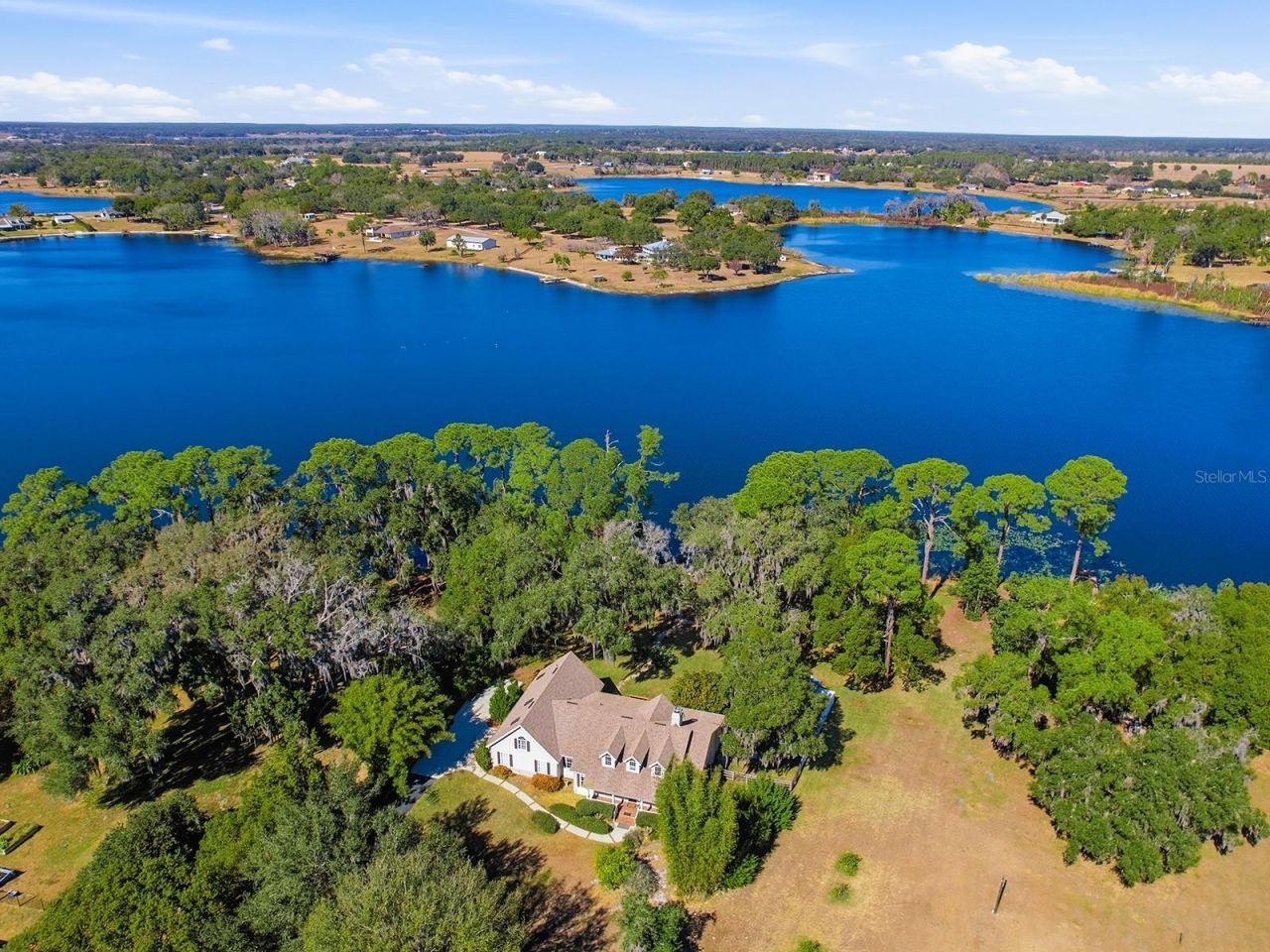 592 Crescent Street, Umatilla, FL 32784 Photo