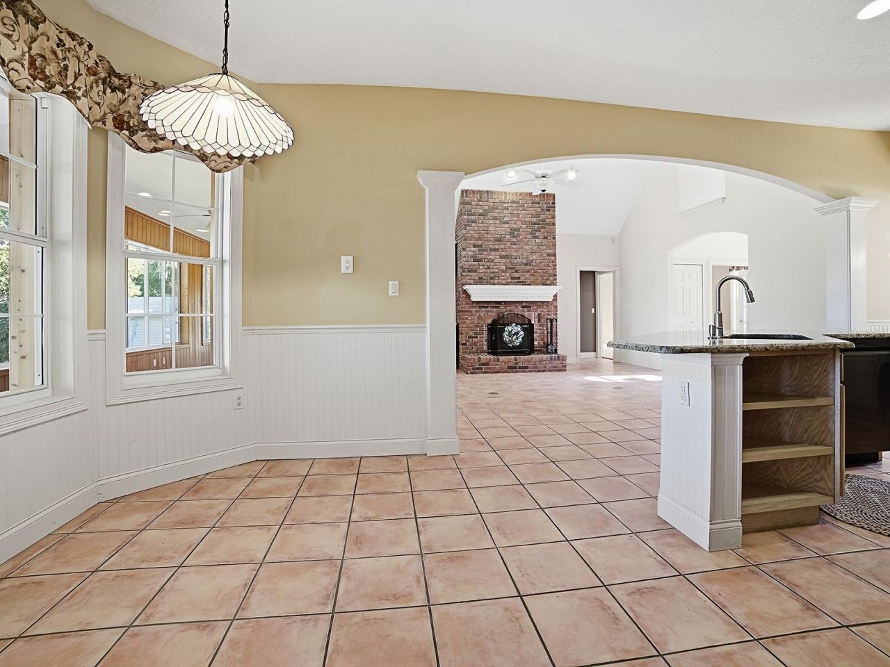 592 Crescent Street, Umatilla, FL 32784 Photo