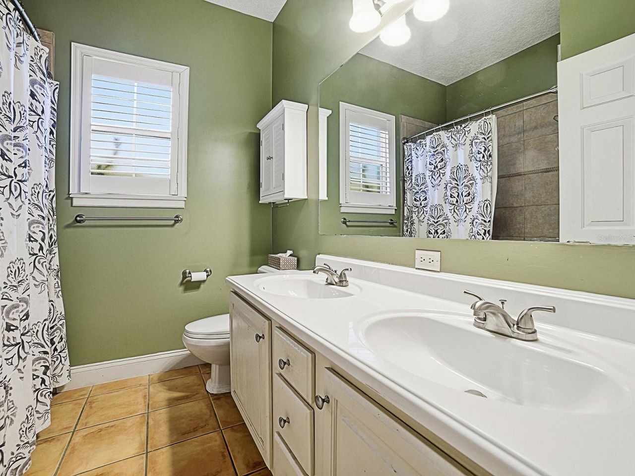 592 Crescent Street, Umatilla, FL 32784 Photo