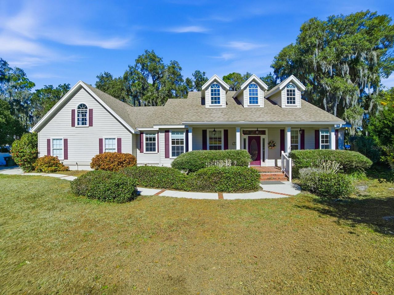 592 Crescent Street, Umatilla, FL 32784 Photo