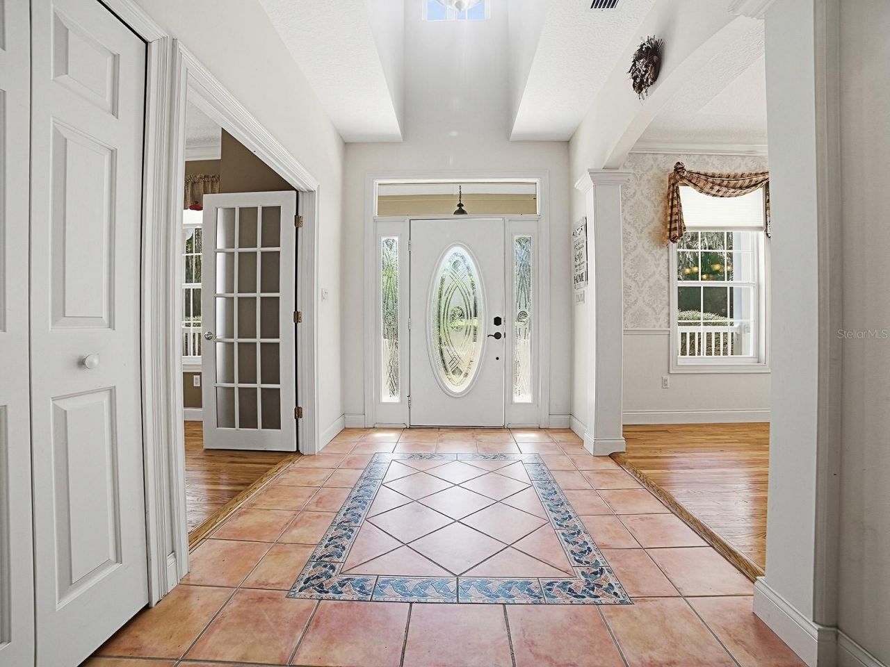 592 Crescent Street, Umatilla, FL 32784 Photo