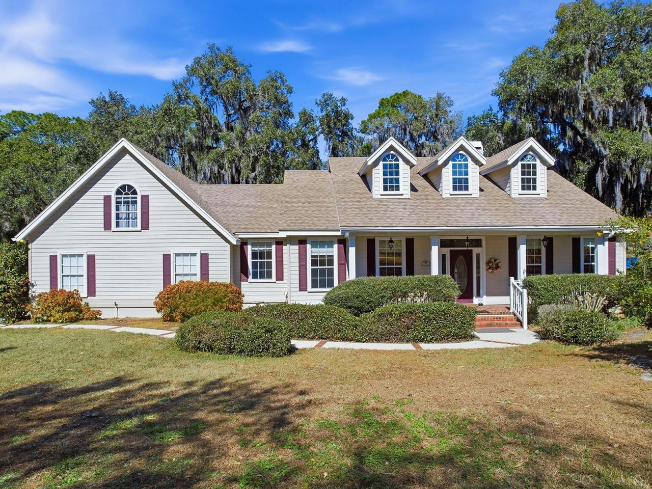 592 Crescent Street, Umatilla, FL 32784 Photo