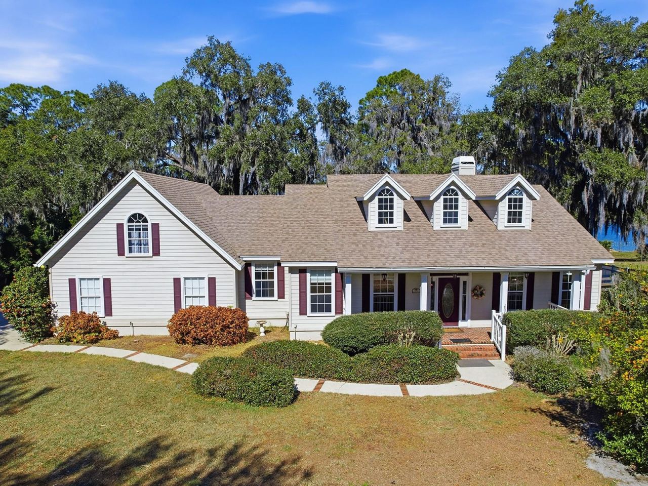 592 Crescent Street, Umatilla, FL 32784 Photo