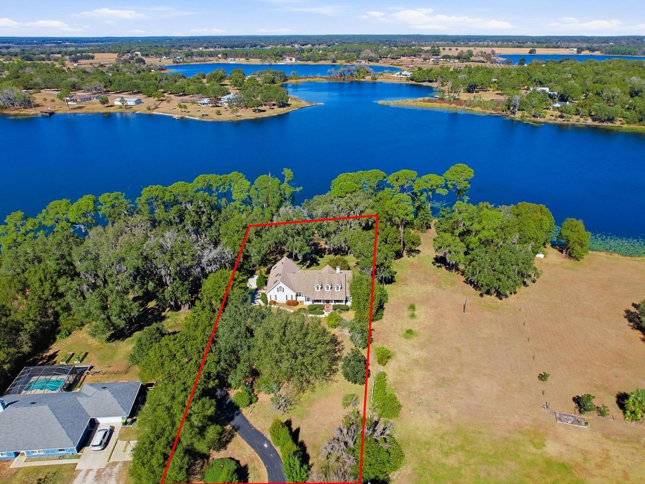 592 Crescent Street, Umatilla, FL 32784 Photo