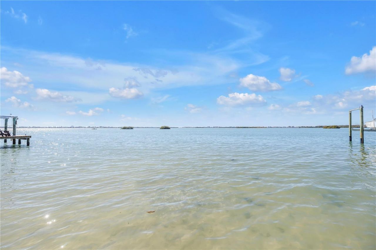 8261 28th Avenue N, Saint Petersburg, FL 33710 Photo