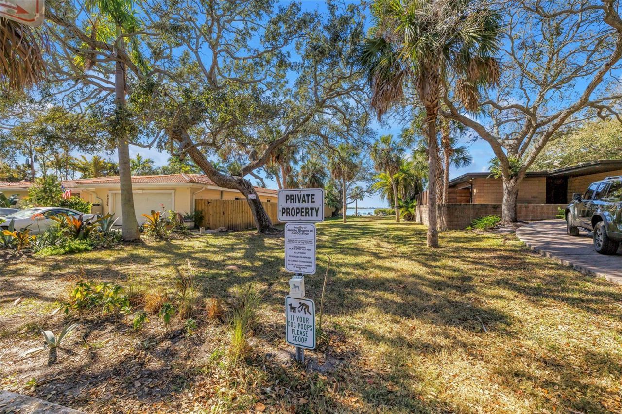 8261 28th Avenue N, Saint Petersburg, FL 33710 Photo