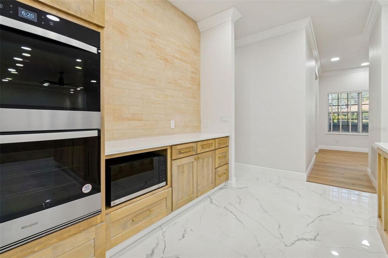 18909 Apian Way, Lutz, FL 33558 Photo